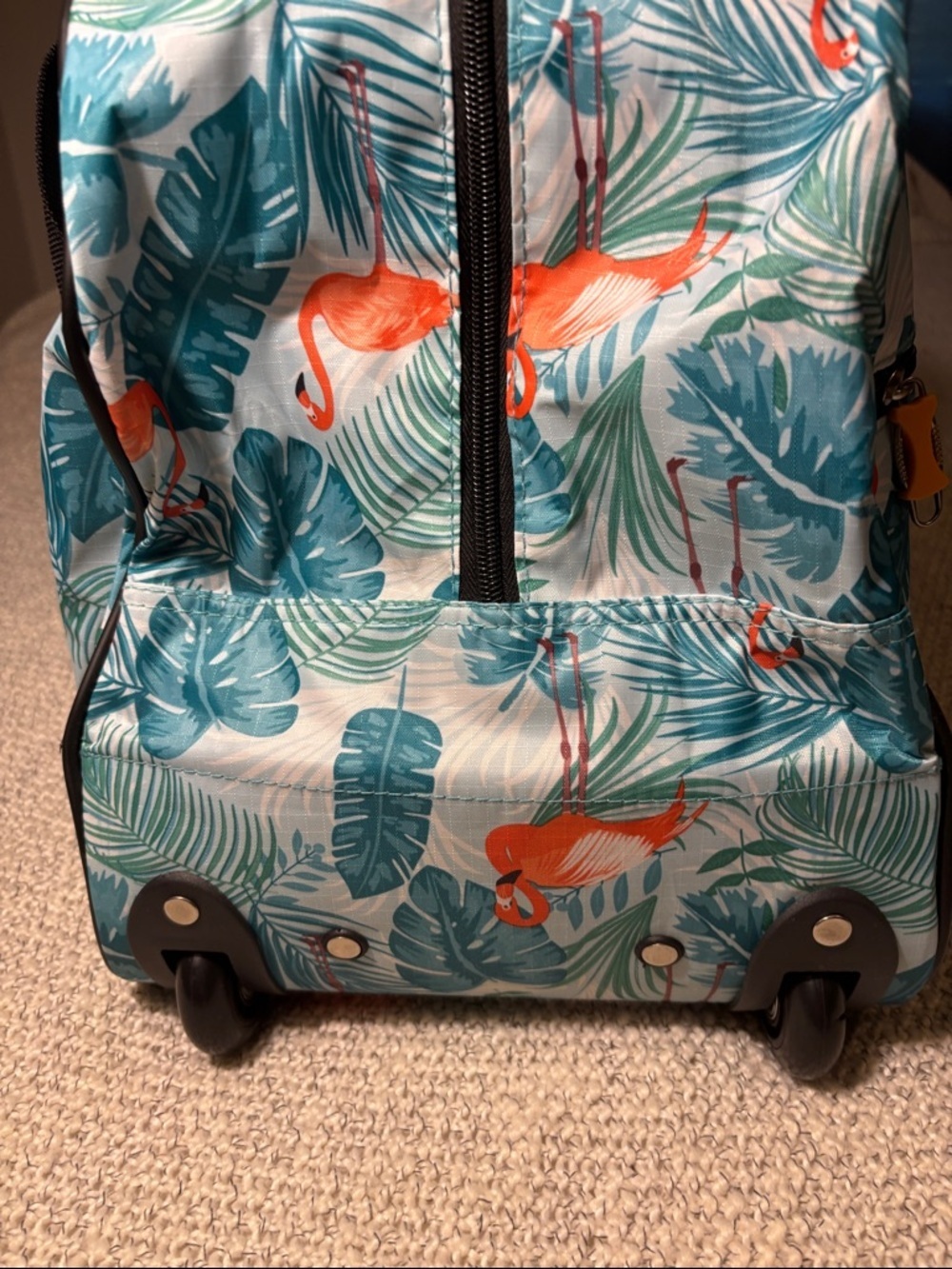 Lucas Designer Carry On Travel Duffel Bag - Tropical Flaming Palm 22in. - Picture 5 of 10